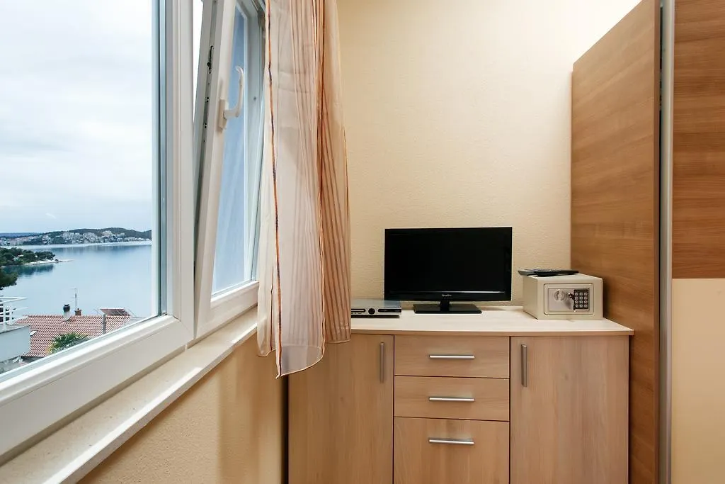 Apartment Gold Trogir 0*,  Croatia